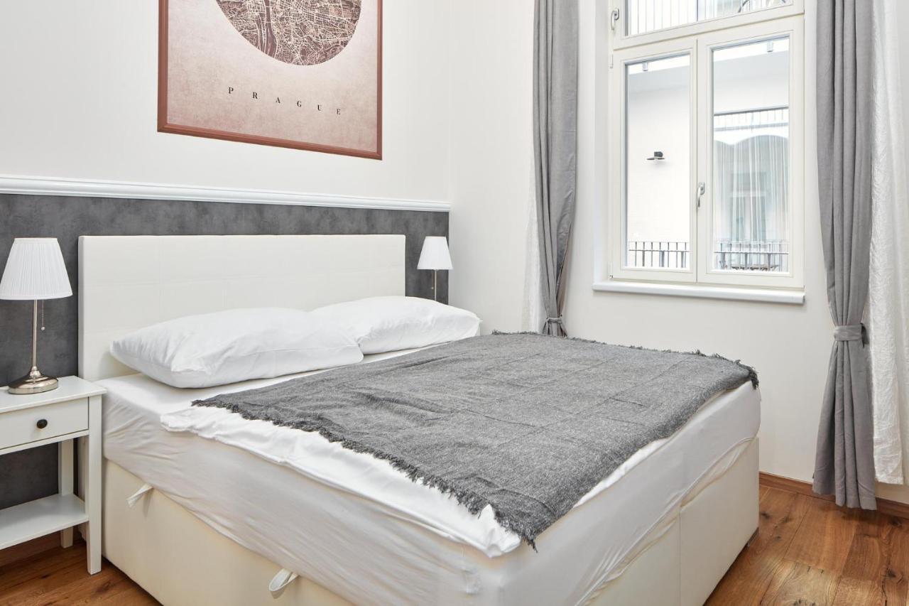 Prague Days - Stylish Apartment - Workspace المظهر الخارجي الصورة